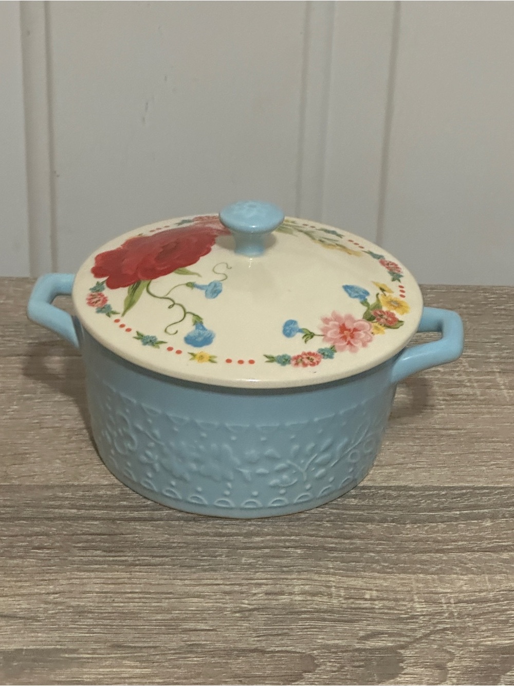 The Pioneer Woman 14.4 Ounce Mini Casserole Light Blue NEW Without Box